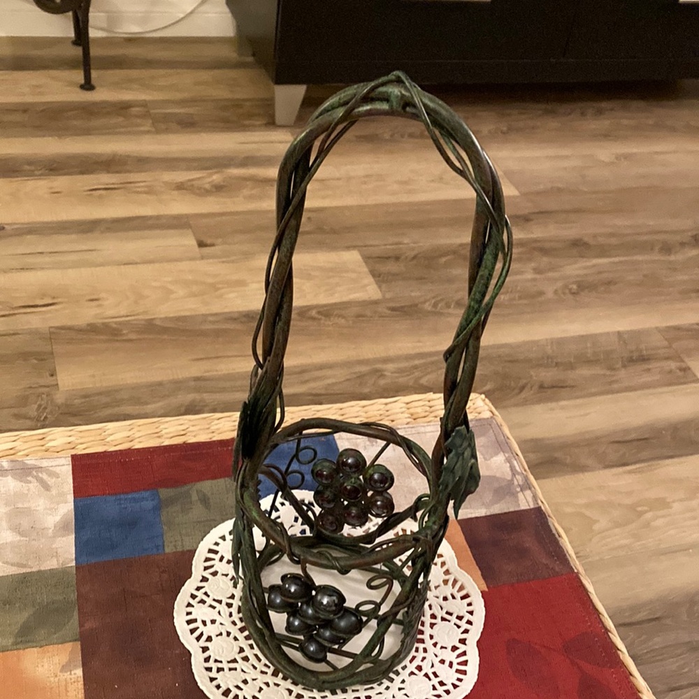 Art Deco Vintage Green Metal Wine Holder W/Grapes and Leaf Motif
